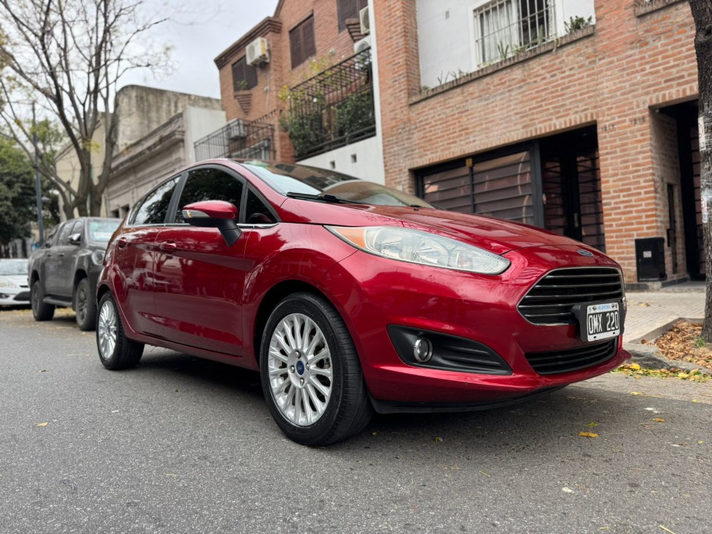 Ford Fiesta Kinetic 1.6 titanium power shift — foto 4